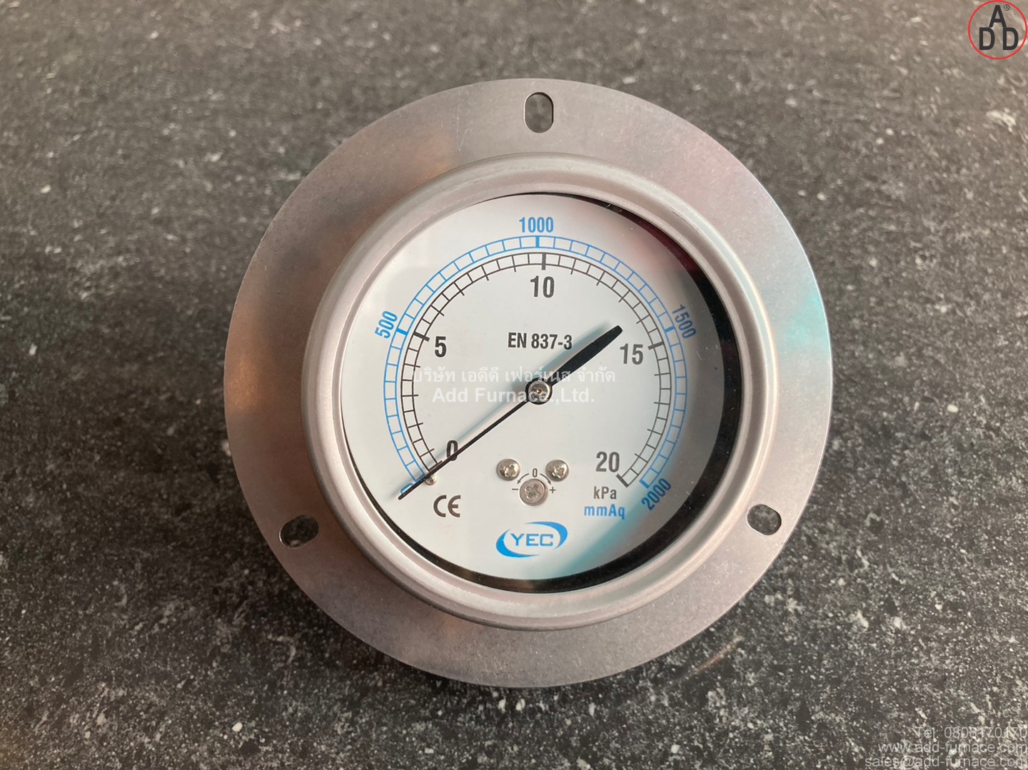 YEC Pressure Gauge 0-20kPa(2)